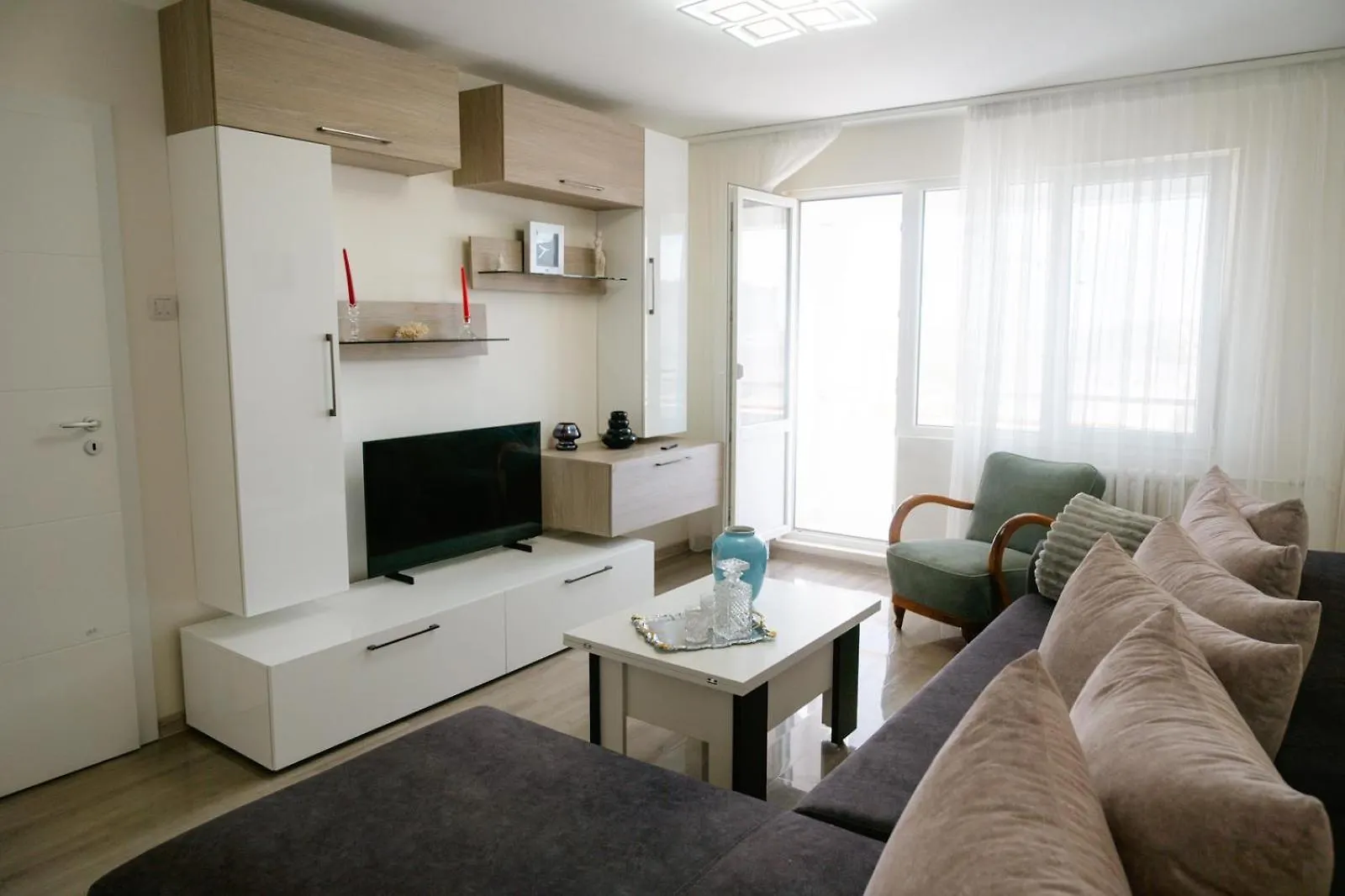 Helen Apartment Bucharest Romania
